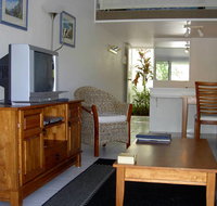 Caribbean Noosa - Holiday Sunshine Coast