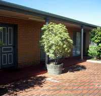 Carnegie Motor Inn - Sunshine Coast Tourism