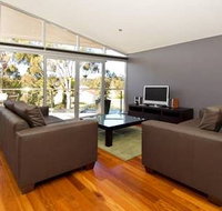 Central Avenue Apartments - Sunshine Coast Tourism