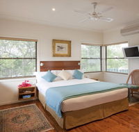 Central Coast Cottages at Toowoon Bay - Holiday Sunshine Coast
