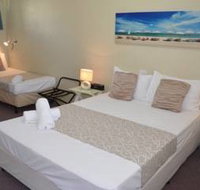Chaparral Motel - Sunshine Coast Tourism