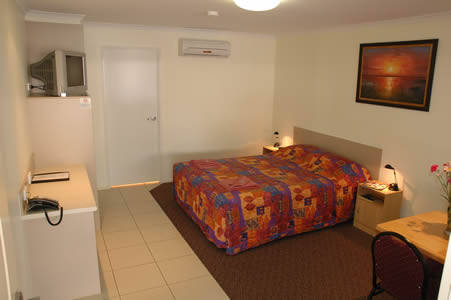 Chinchilla White Gums Motor Inn - Holiday Sunshine Coast 1