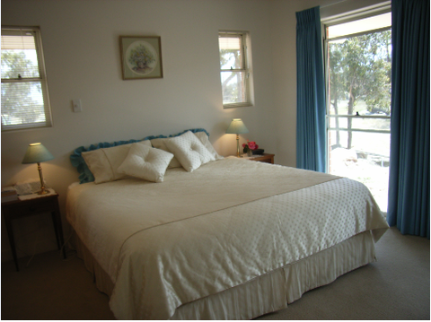 Chuckem Farmstay And Bed & Breakfast - Sunshine Coast Tourism 1