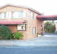 Clock Tower Motor Inn - Holiday Sunshine Coast