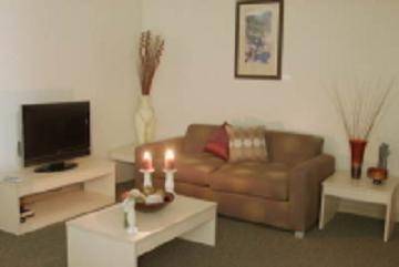 Club Motor Inn - Sunshine Coast Tourism 1