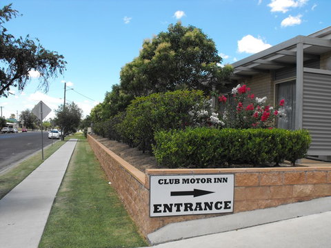 Club Motor Inn - Sunshine Coast Tourism 5