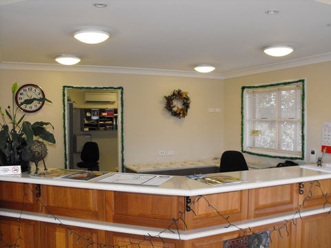 Club Motor Inn - Sunshine Coast Tourism 6