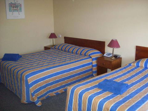 Cobar Motor Inn - Sunshine Coast Tourism 0
