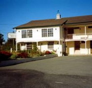 Colonial Lodge Motor Inn - Sunshine Coast Tourism