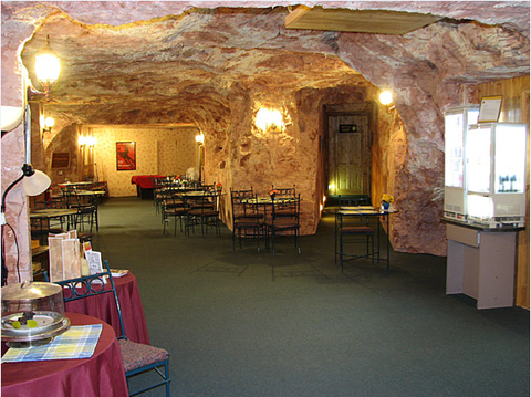Comfort Inn Coober Pedy Experience - Sunshine Coast Tourism 3