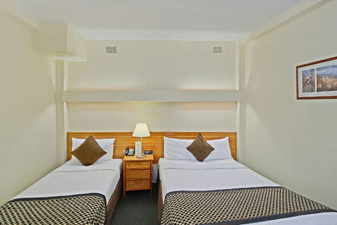 Comfort Inn North Shore - Holiday Sunshine Coast 1