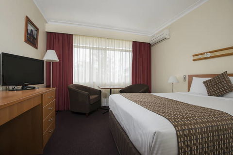 Comfort Inn North Shore - Holiday Sunshine Coast 5