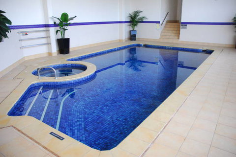 Contessa Condominiums - Holiday Sunshine Coast 1