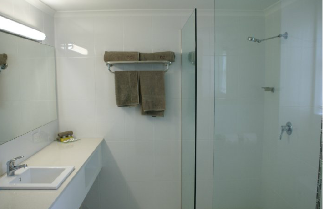 Coopers Colonial Motel - Sunshine Coast Tourism 2