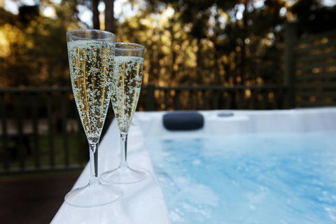 Cottages On Mount View - Sunshine Coast Tourism 4