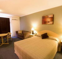Hunts Hotel  Liverpool - Holiday Sunshine Coast