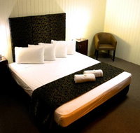 Country Plaza Motor Inn - Sunshine Coast Tourism
