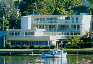 Crown Apartments - Sunshine Coast Tourism 0