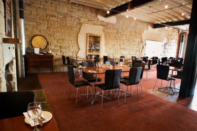 Customs House Waterfront Hotel - Sunshine Coast Tourism 2