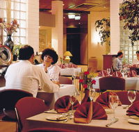 Desert Cave Hotel - Sunshine Coast Tourism
