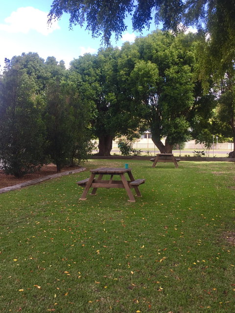 Bundaberg Spanish Motor Inn - Sunshine Coast Tourism 3