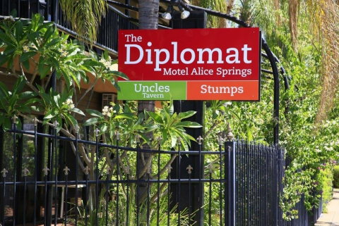 Diplomat Motel - Sunshine Coast Tourism 4