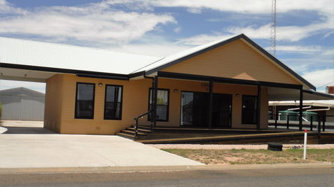 Ranaldo's - Sunshine Coast Tourism 0