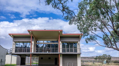 River Shack Rentals - Bowhill - Sunshine Coast Tourism 0