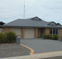 Seas The Day - Sunshine Coast Tourism