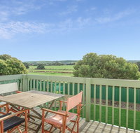 Breakers - Sunshine Coast Tourism