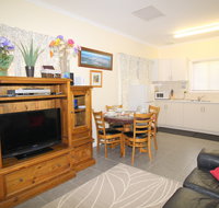 Riverview Cottage Migrant and holiday rental Port Noarlunga - Sunshine Coast Tourism