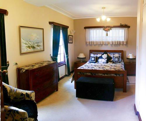 Hathaway Bed & Breakfast - Sunshine Coast Tourism 0