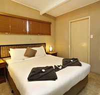 Mapleton Cabins  Caravan Park - Holiday Sunshine Coast