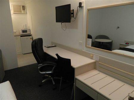 Alabaster Motor Inn - Holiday Sunshine Coast 0