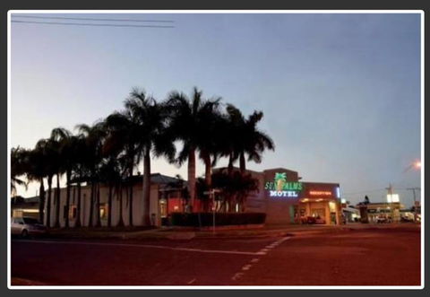 SunPalms Hotel Motel - Holiday Sunshine Coast 0