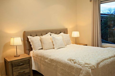 Rosies Cottage - Sunshine Coast Tourism 11
