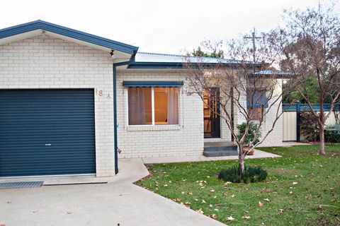 Rosies Cottage - Sunshine Coast Tourism 1