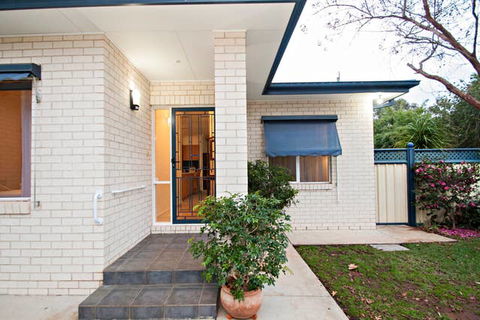 Rosies Cottage - Sunshine Coast Tourism 2