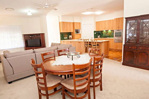 Rosies Cottage - Sunshine Coast Tourism 7
