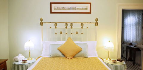 Forgandenny House Bed And Breakfast - Sunshine Coast Tourism 2