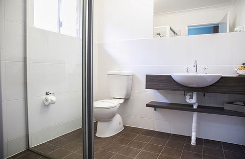 Gosford Palm Motor Inn  - Holiday Sunshine Coast 8