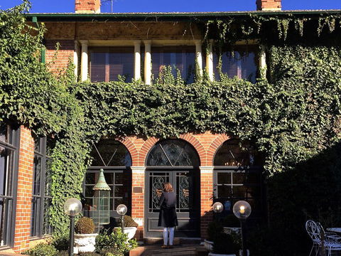 Berida Hotel - Sunshine Coast Tourism 0