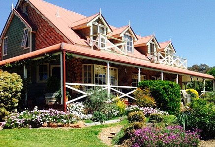 Hawksnest Bed And Breakfast - Holiday Sunshine Coast 0