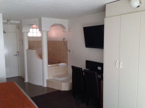 El Paso Motor Inn - Sunshine Coast Tourism 34