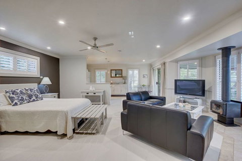 Evanslea - Sunshine Coast Tourism 1