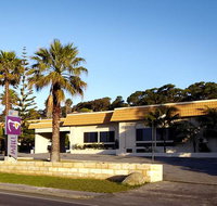 Dog Rock Motel - Holiday Sunshine Coast