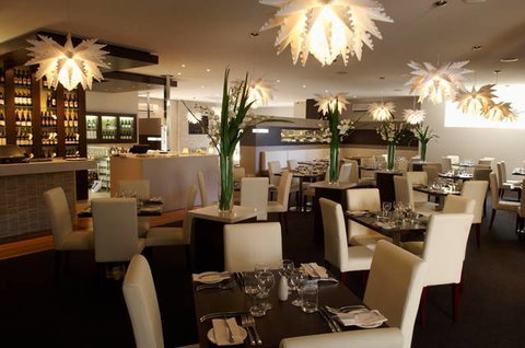 Dog Rock Motel - Sunshine Coast Tourism 8