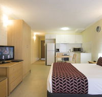 Don Pancho Beach Resort - Sunshine Coast Tourism
