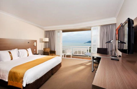 Double Tree - Sunshine Coast Tourism 0