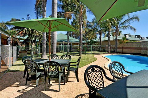 Drakesbrook Hotel - Sunshine Coast Tourism 3